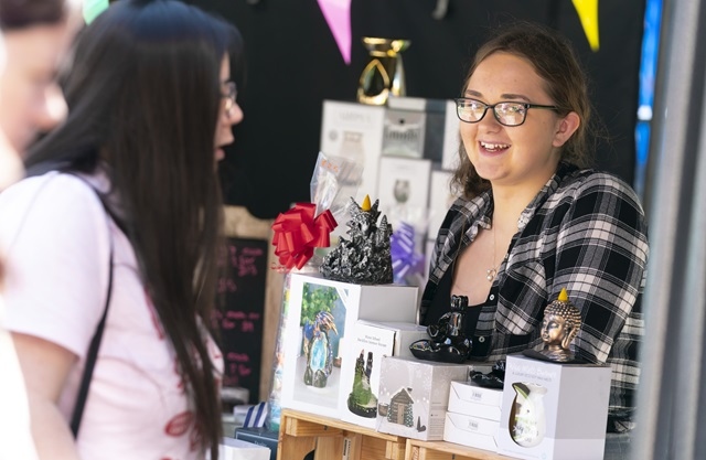 Riverside Artisan Market