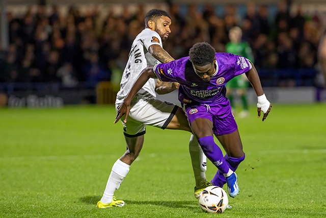 Rochdale v Maidenhead